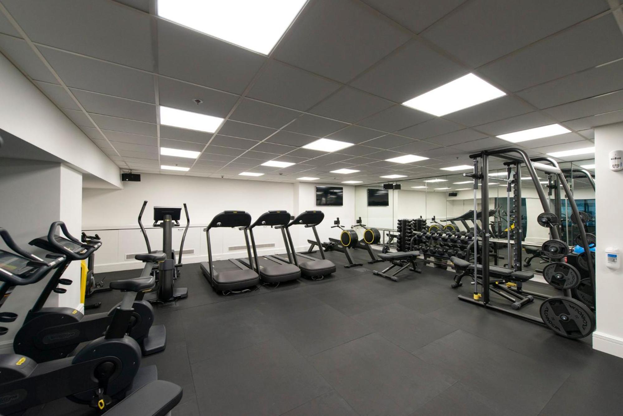 Intercontinental Wellington By Ihg Hotel Luaran gambar The gym at the National Football Centre at Manchester City's Etihad Campus